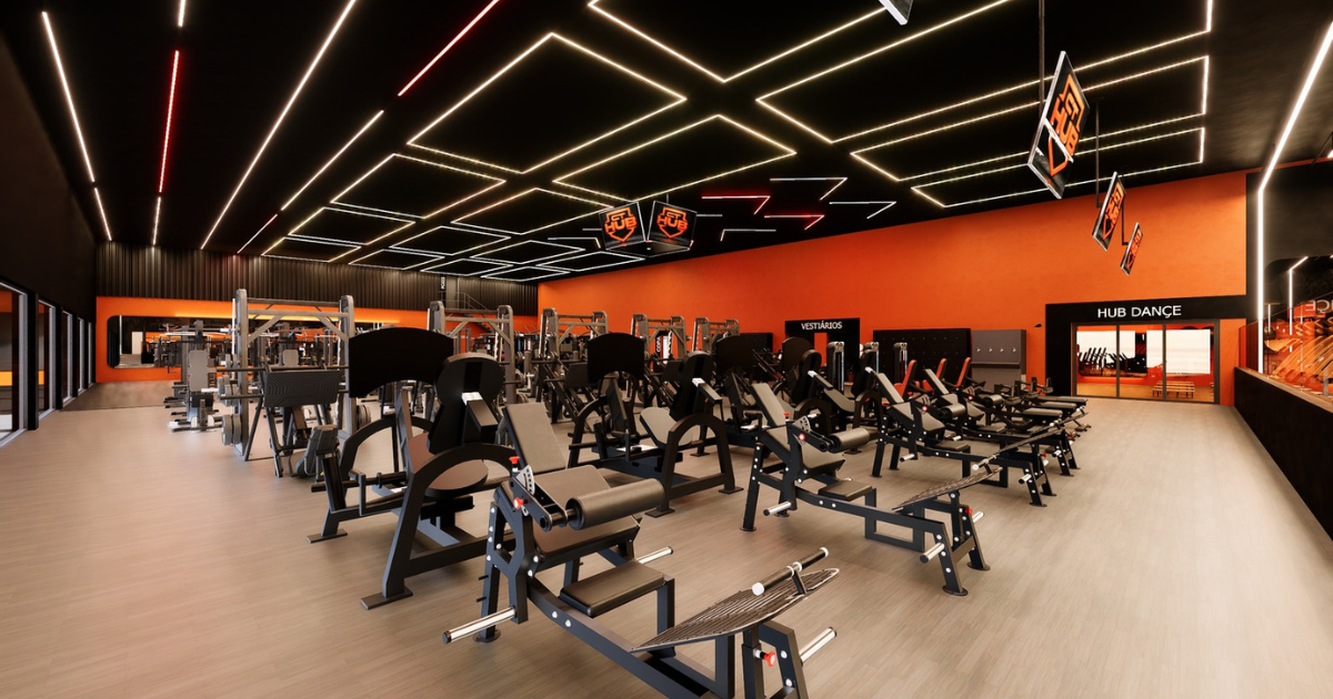 Projeto da área de máquinas do CT Hub Fitness, com acesso ao espaço Hub Dance e aos vestiários